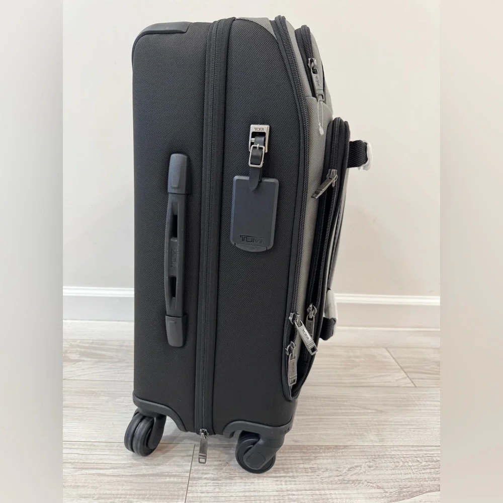 TUMI Merge International Front Lid 4 Wheeled Carry-On Suitcase